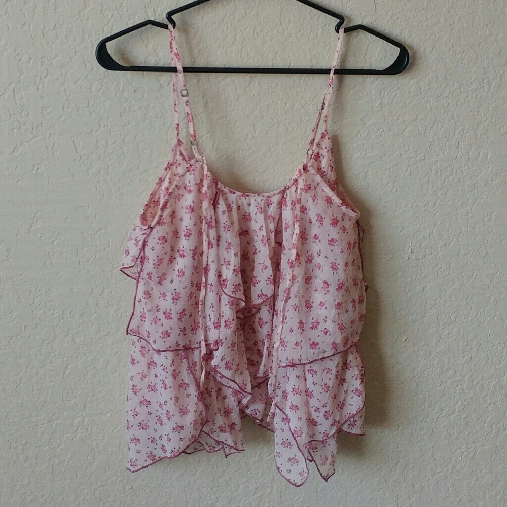 🎉NEW!🎉Floral chiffon ruffle top